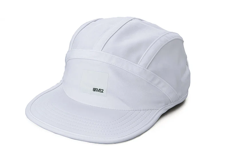 8FIVE2 Bolts Cap White/White