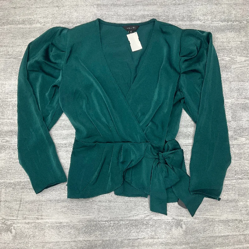 Top Long Sleeve By Adiva In Green, Size: M