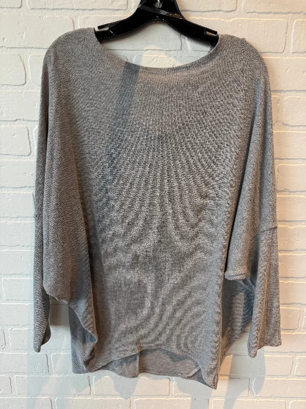 Top Long Sleeve By Jolie In Grey, Size: L